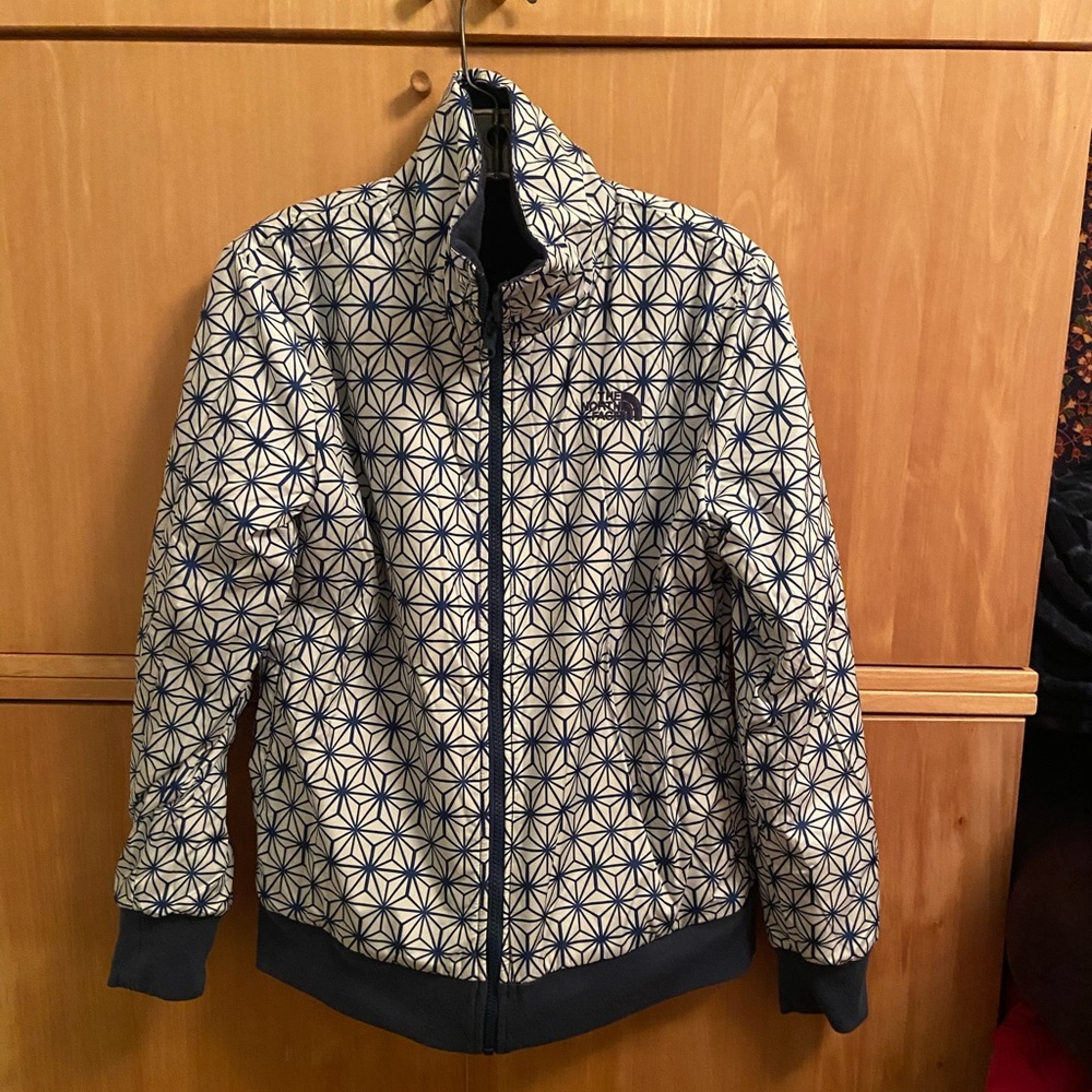 North face reversible jacket NWT - Picture 3 of 5